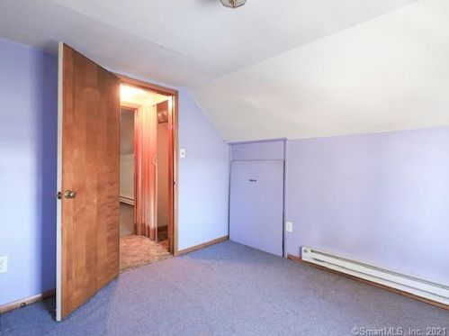 222 Elam St, New Britain CT 06053-2740 exterior