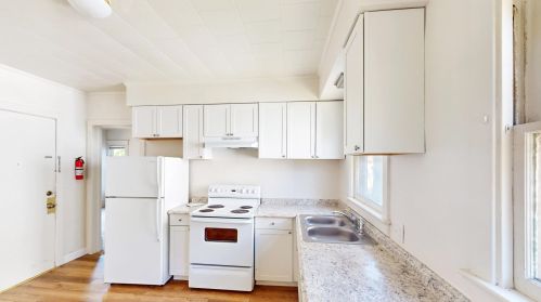 516 Douglas Ave, Kalamazoo MI  49007-3101 exterior