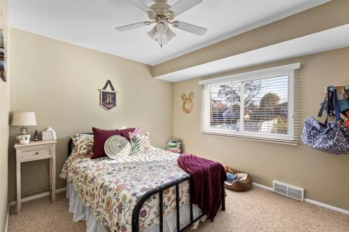 9524 Dorisann Ct, Saint Louis MO 63123-6304 exterior