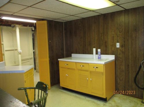 9833 Gloucester Dr, Saint Louis MO 63137-3363 exterior