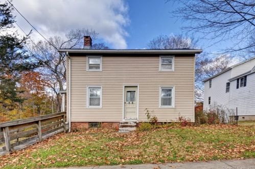 58 Constitution St, Wallingford, CT 06492-3825