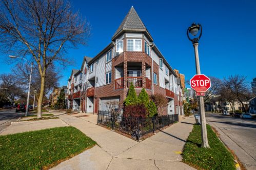 1514 Humboldt Ave, Milwaukee WI  53202-2110 exterior