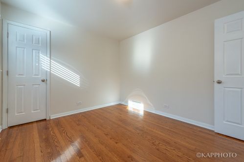 8351 Ln Salle St, Chicago IL 60628-7316 exterior