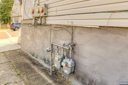 117 6 St, Paterson NJ 07508-2121 exterior