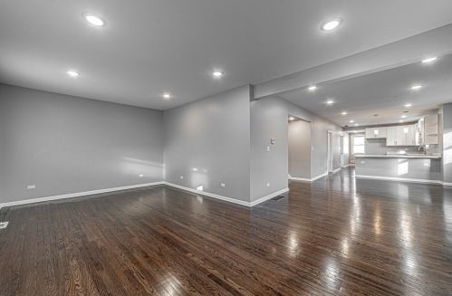 639 16 Ave, Broadview IL 60155-4013 exterior