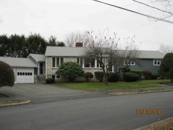 66 Roosevelt Rd, Newton, MA 02459-2726