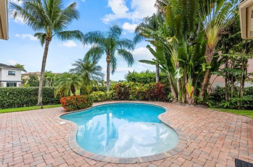 17894 Monte Vis Dr, Boca Raton FL 33496-1057 exterior