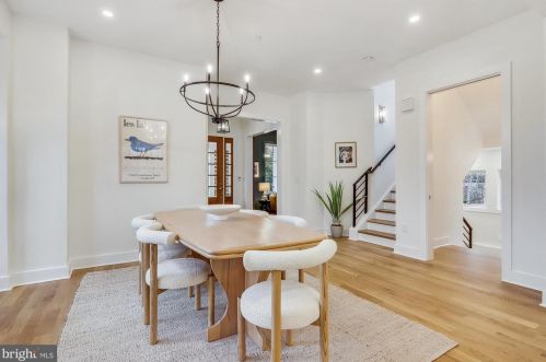 106 Geneva Ave, Silver Spring MD  20910-5105 exterior