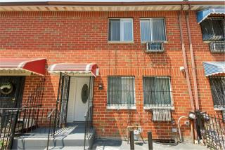 2163 Prospect Ave, Bronx, NY 10457-2759