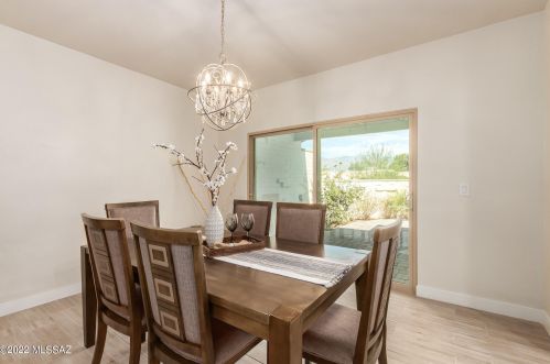 2494 Camino Valle Verde, Tucson AZ  85715-3405 exterior