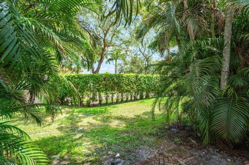 6684 Via Regina, Boca Raton FL 33433-3908 exterior