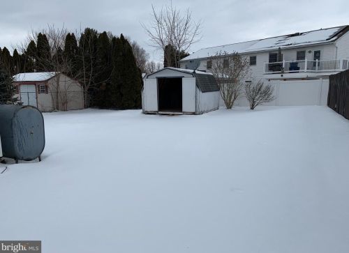 512 Meade Ave, Hanover PA 17331-3623 exterior