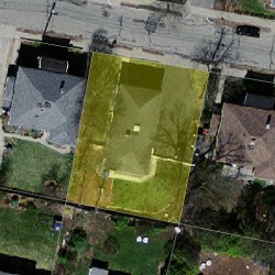 86 Warwick Rd, Newton MA 02465-1724 aerial view