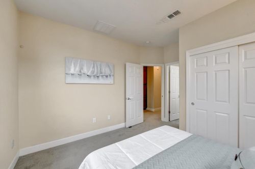 1554 Bleecker St, Milpitas CA 95035 exterior