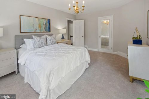 7832 16 St, Washington DC 20012-1210 exterior