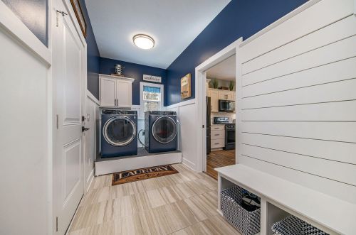 3980 Hathaway Rd, Kalamazoo MI  49009-0049 exterior