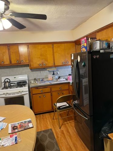 1913 93 St, Chicago IL 60643-6358 exterior