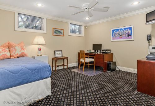 1738 Sedgwick St, Chicago IL 60614-4619 exterior