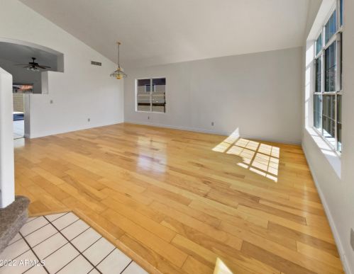 15022 47th St, Phoenix, AZ 85044-6890