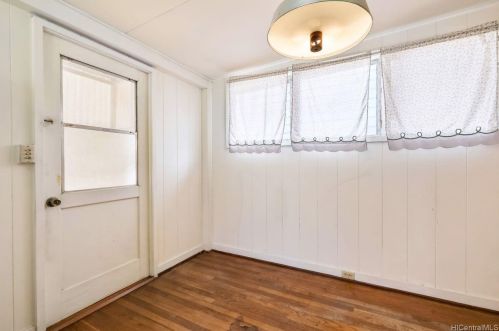 3223 Hinano St, Honolulu HI 96815-4362 exterior