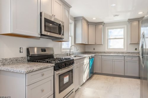 130 Parsippany Rd, Whippany NJ  07981-1110 exterior