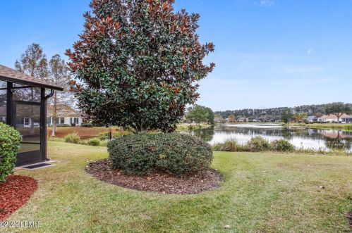 38 Falmouth Way, Bluffton SC 29909-5006 exterior