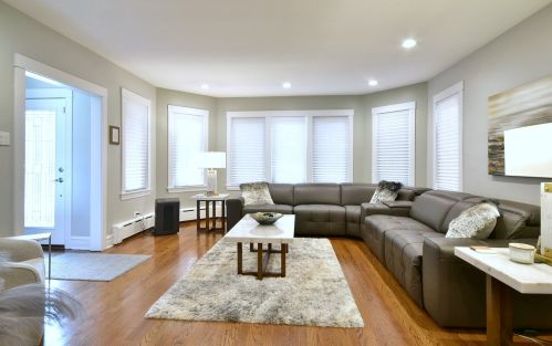 2839 77th Ave, Chicago, IL 60707-1408