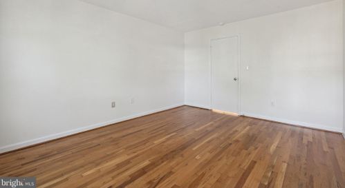 1737 Corcoran St, Washington DC 20009-2471 exterior