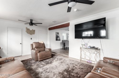 4246 30 Dr, Phoenix AZ 85009-5071 exterior