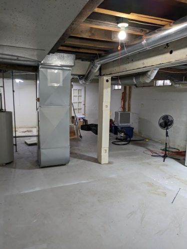 320 Buchanan Ave, Kalamazoo MI  49001-5320 exterior