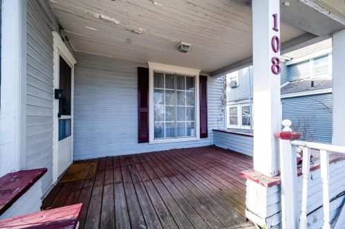 108 Michigan Ave, Dowagiac MI 49047-1908 exterior