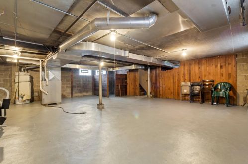 1332 Capitol Dr, Milwaukee WI  53211-1812 exterior