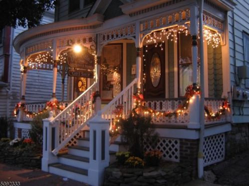 208 Main St, Hackettstown, NJ 07840-2037