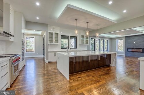 5513 31st St, Arlington, VA 22207-1532