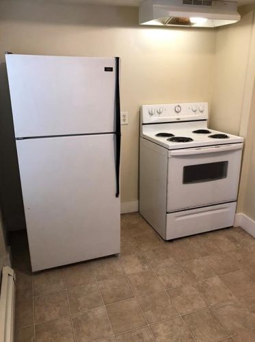 370 River St, Woonsocket RI 02895-1821 exterior