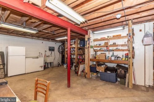 265 Old State Rd, Limerick PA 19468-3214 exterior