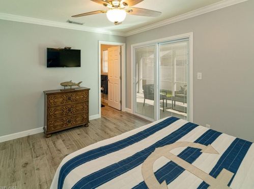 764 94 Ave, Naples FL 34108-2445 exterior