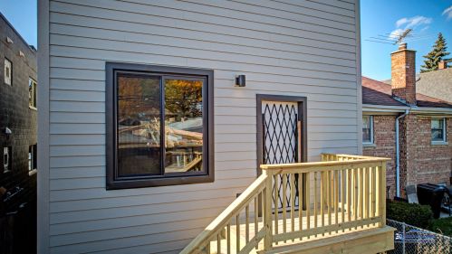 5319 Nagle Ave, Chicago IL  60638-1320 exterior