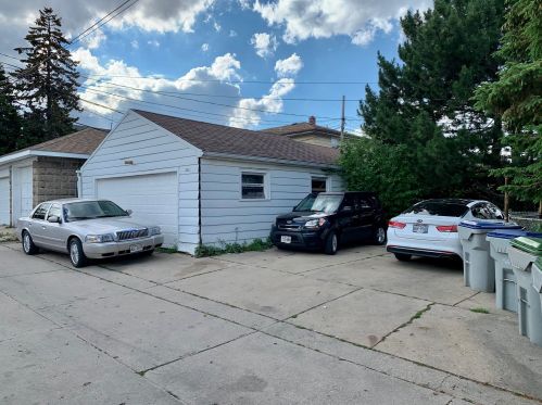 3211 13 St, Milwaukee WI 53215-4611 exterior