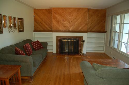 3325 Poinsettia Ave, Grand Rapids MI 49508-2567 exterior