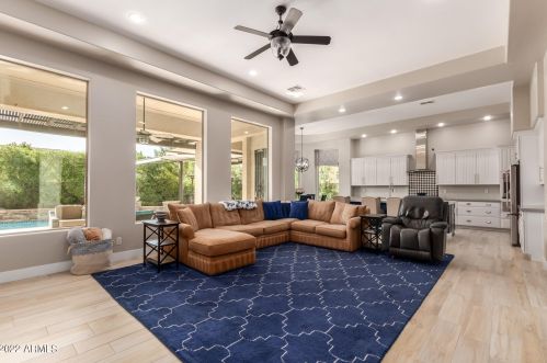 3373 Oriole Way, Chandler AZ 85286-4361 exterior