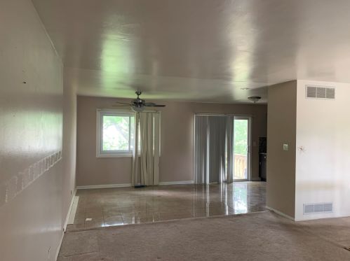 5611 Allemong Dr, Matteson IL  60443-1103 exterior