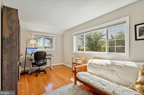 13000 Evanston St, Rockville MD  20853-3027 exterior