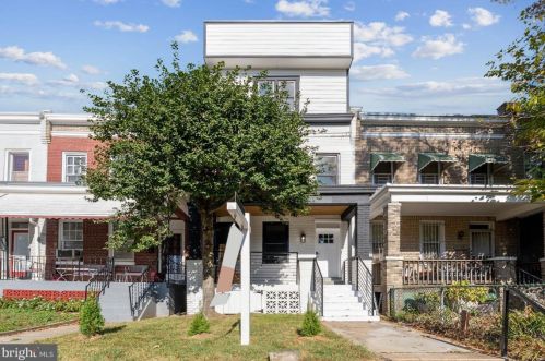 1118 Neal St, Washington DC 20002-3822 exterior