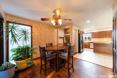 522 Kenowa Ave, Grand Rapids MI 49534-6559 exterior