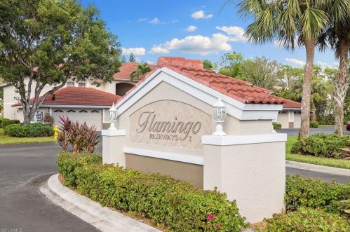 8135 Celeste Dr, Naples FL 34113-1650 exterior