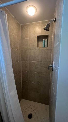 1911 Gaskins Cir, Fort Pierce FL  34952-6640 exterior