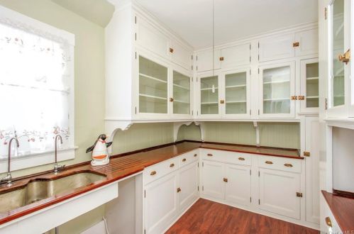 330 Columbus Ave, Mount Vernon NY 10550-4713 exterior