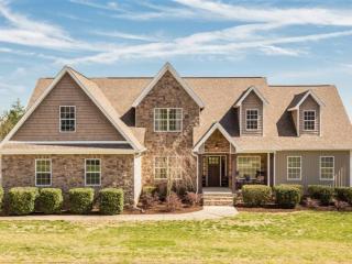 372 Leatha Ln, Cleveland, TN 37312-6447
