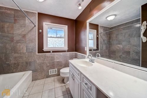 2128 Rockdale Cir, Lithonia GA 30078-3450 exterior